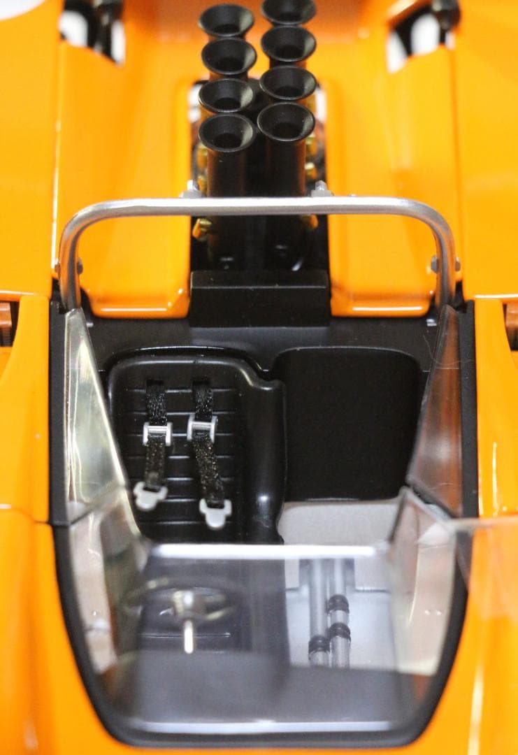 超貴重 GMP製1／18 マクラーレン・シボレーM8Bウィング1969