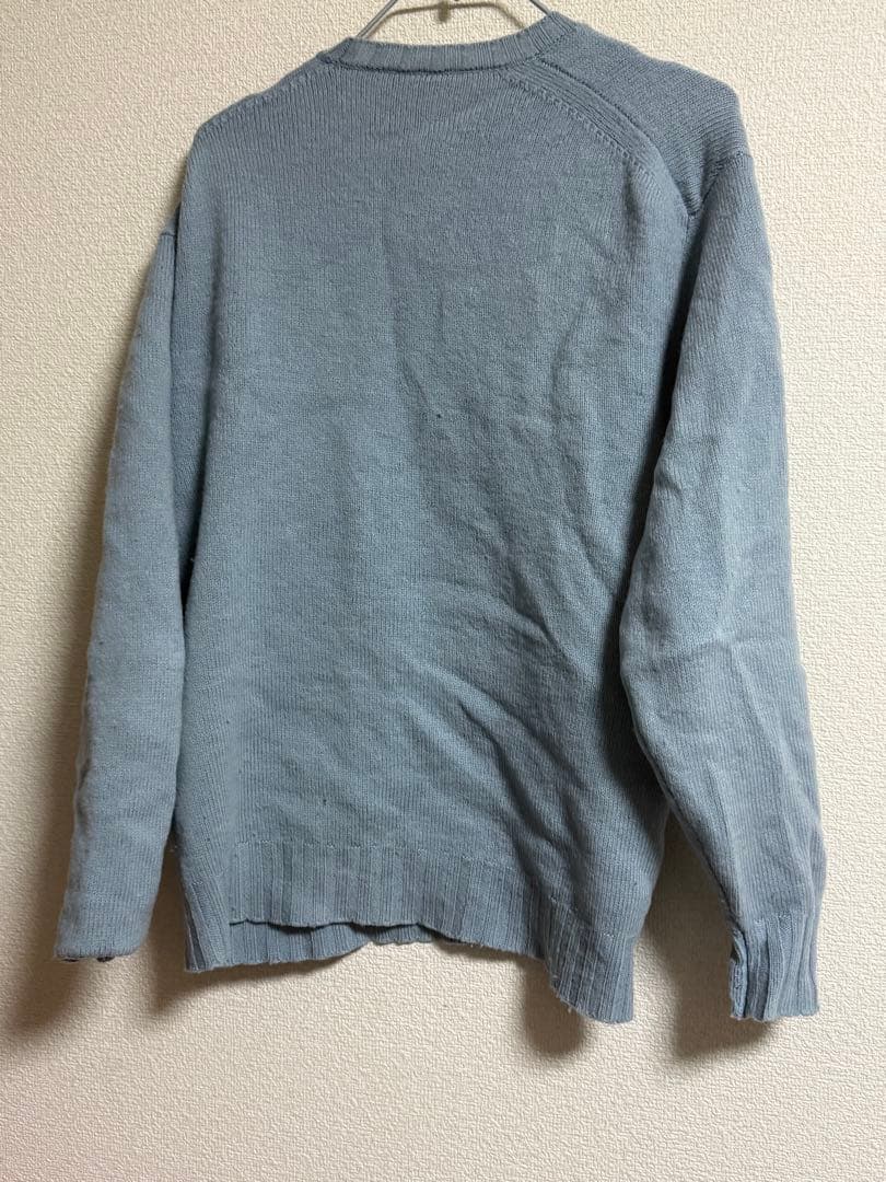 オーラリー 水色ニット