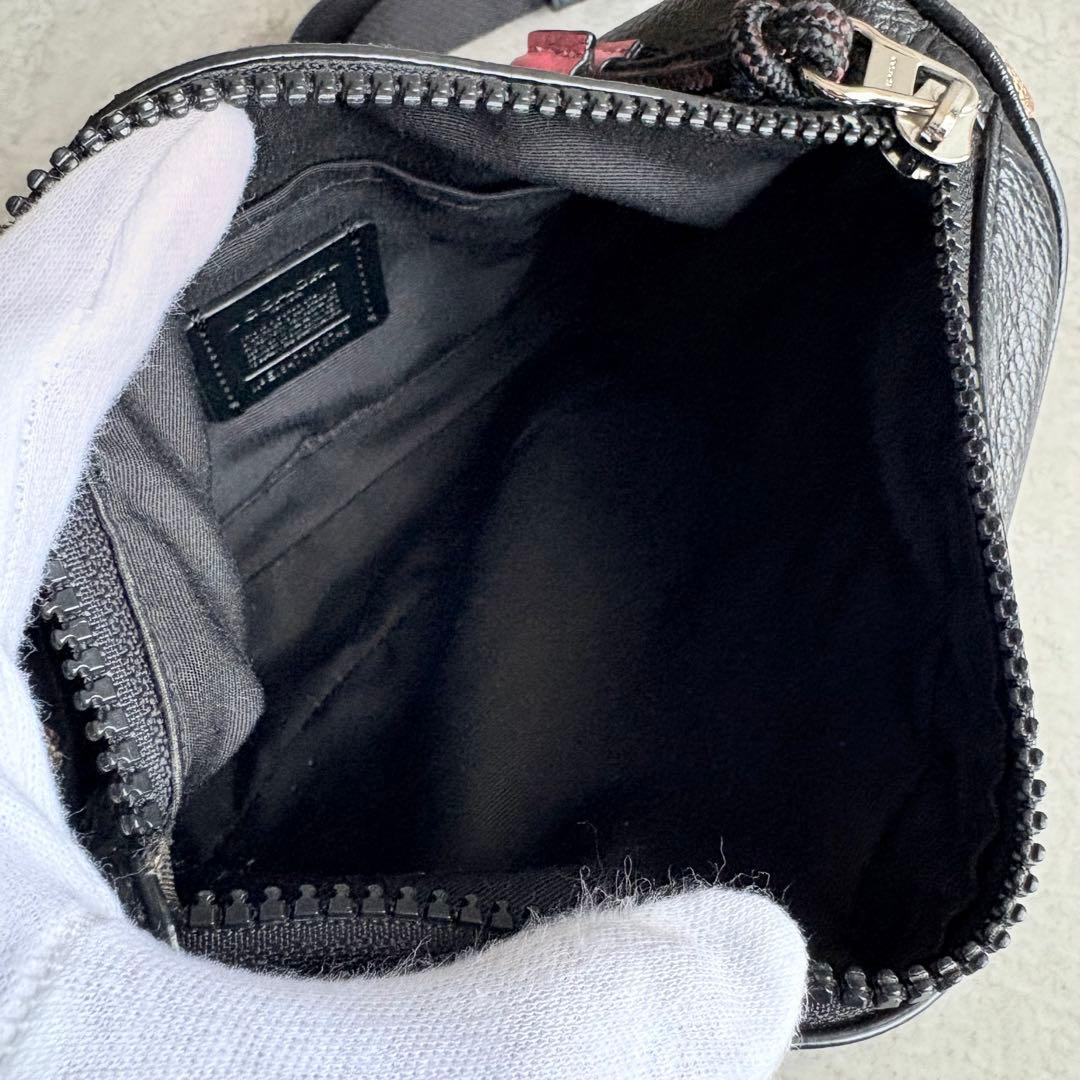 mahtin_tin様 COACH シグネチャー ボディバッグ ショルダーバッグ