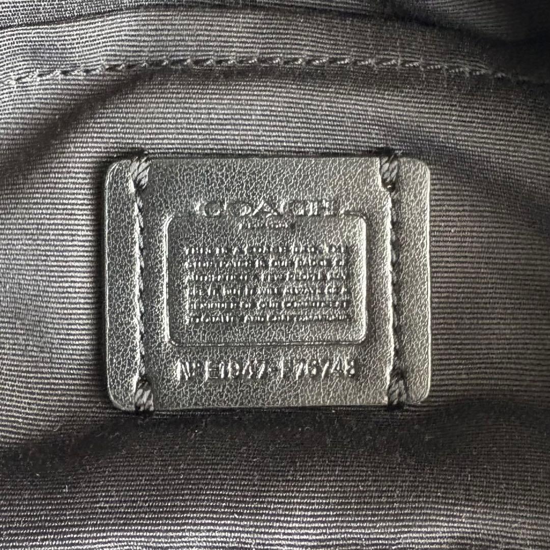 mahtin_tin様 COACH シグネチャー ボディバッグ ショルダーバッグ