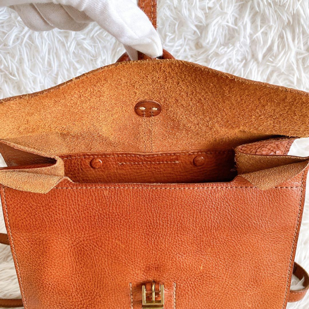 genten ゲンテン 封筒型 リュック レザー キャメル　ブラウン