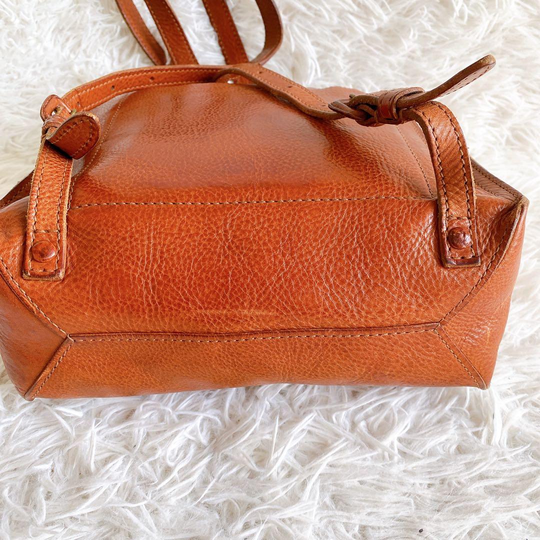 genten ゲンテン 封筒型 リュック レザー キャメル　ブラウン