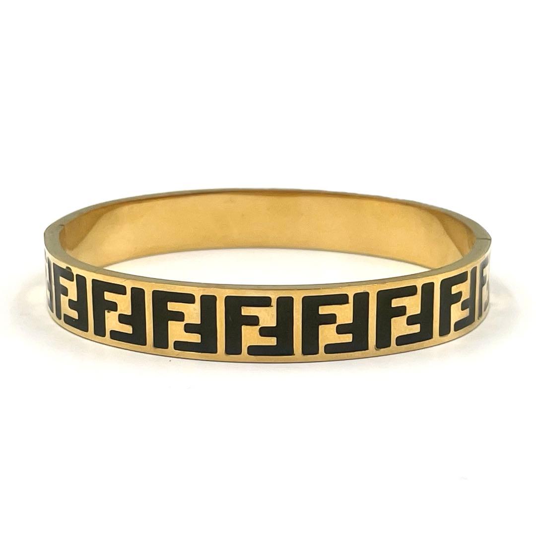 《超美品》FENDI フェンディ バングル ブレス ズッカ柄 ゴールド金具 金