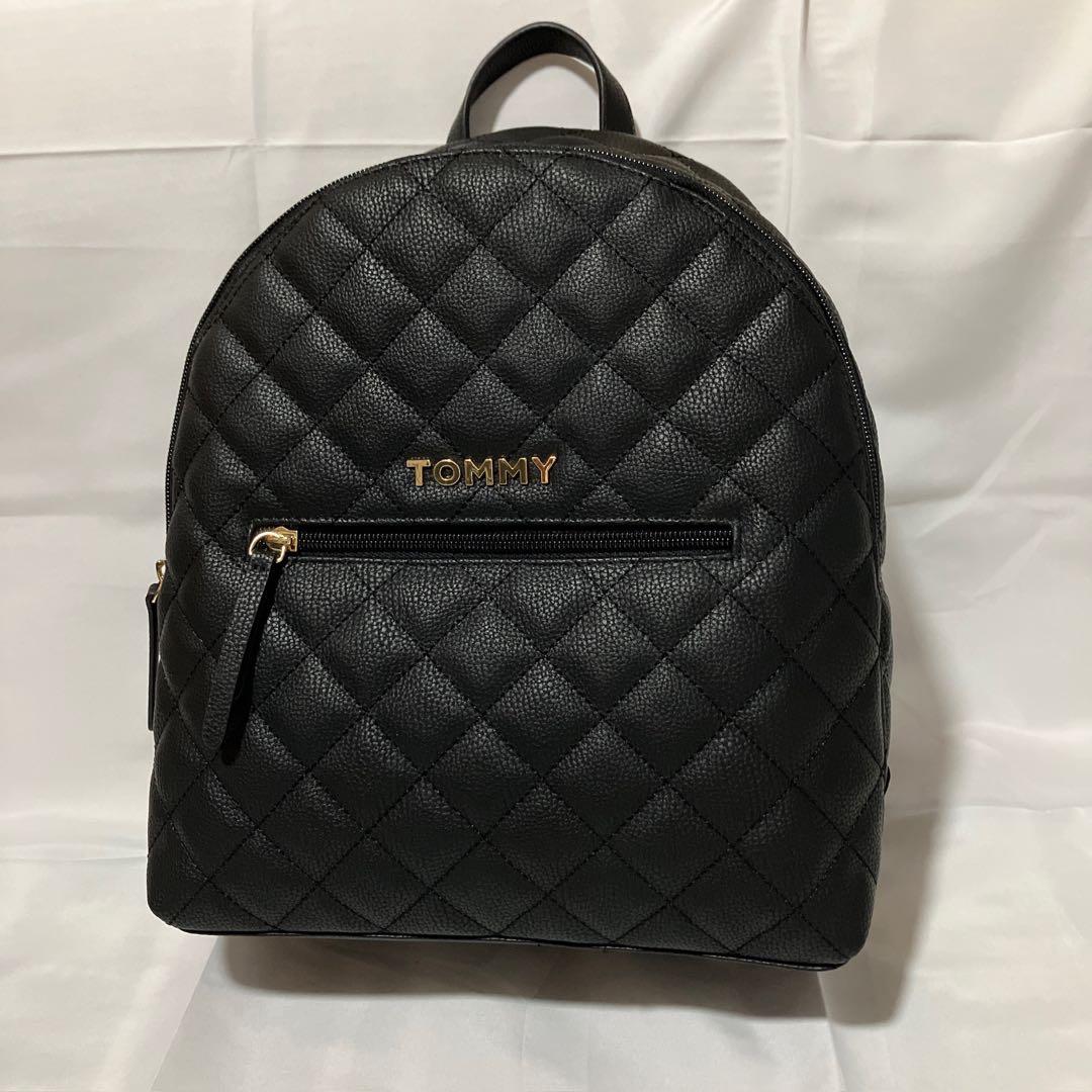   トミーヒルフィガー 黒 バックパック キルティング