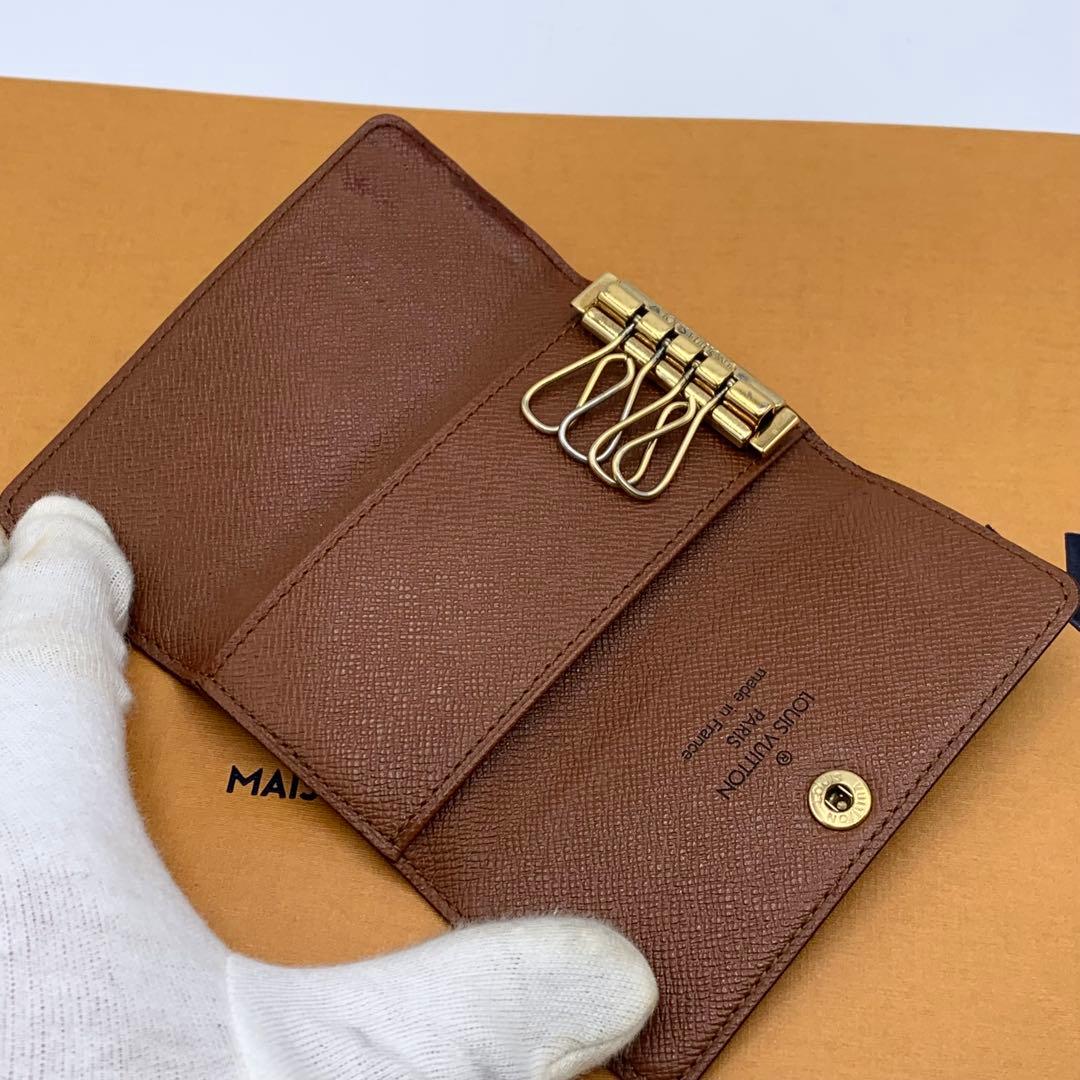 【超美品/定番】ルイヴィトン　キーケース　4連　モノグラム　ミュルティクレ4