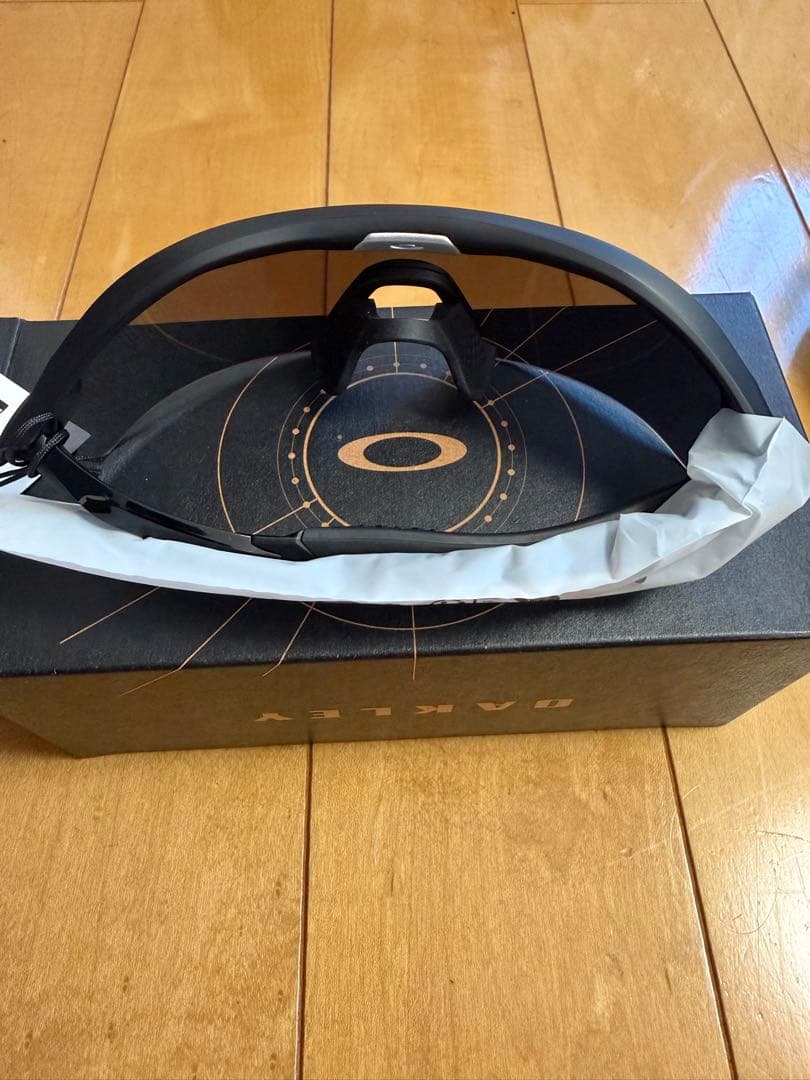 【試着のみ】オークリー レーダープレート 偏光レンズ プリズムブラック