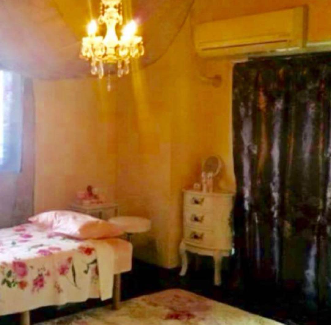 ヨーロピアン風　紫色のバラ柄カーテン3枚セット