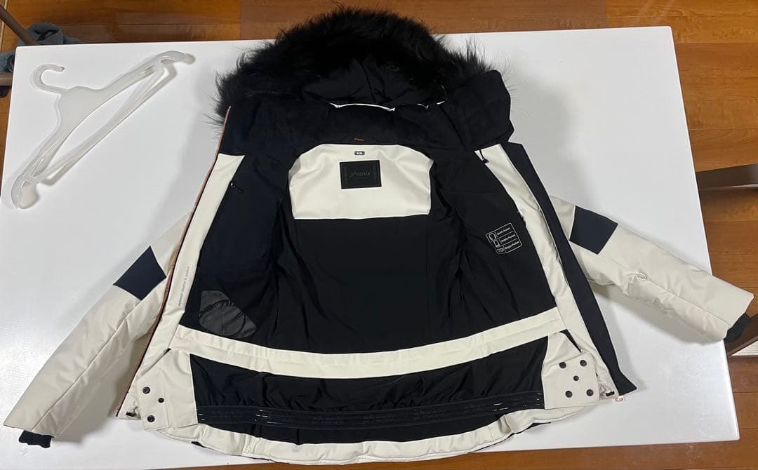 未使用タグ付Phenixフェニックス スキーウェア ダウンジャケット レディース