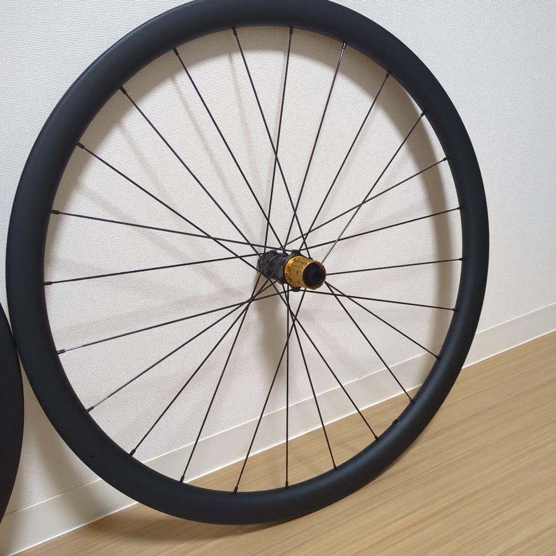 おまけ付き 未使用品 カーボンホイール ディスク 35mm チューブレス対応