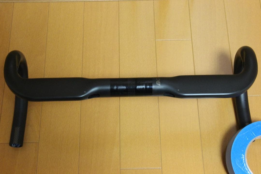 Bontrager XXX エアロハンドルバー 400mm カーボン