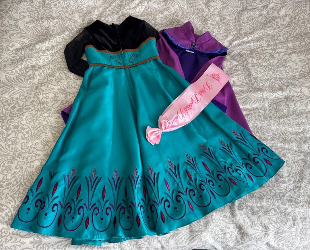 ビビディバビディブティック プレミアムドレス エルサ　載冠式　120