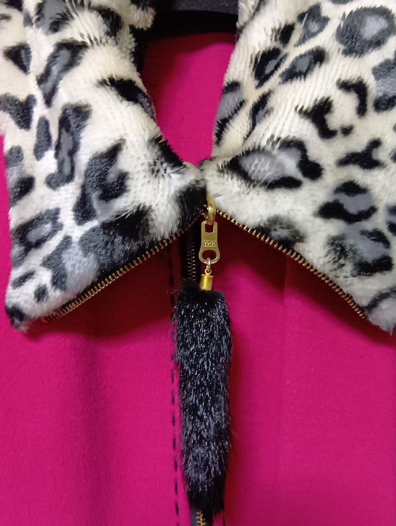 ★専用★伊太利屋　ピンク ロングコート ヒョウ柄襟