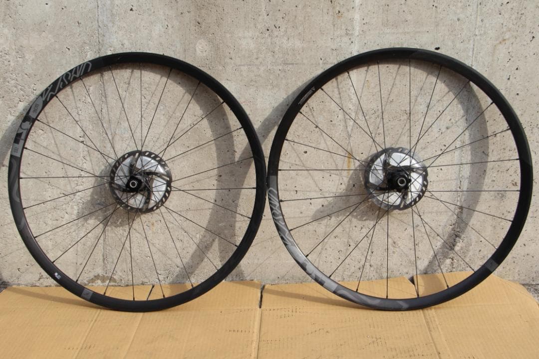 FULCRUM♪RACING500♪前後セット♪ディスク板付き♪訳ありです。