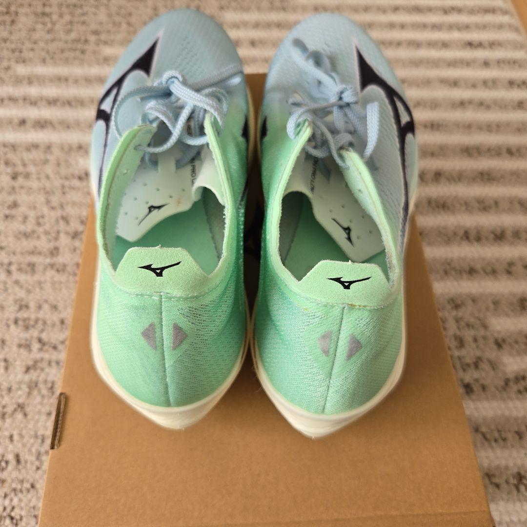 Mizuno ウエーブリベリオンプロ LOW 27.5cm