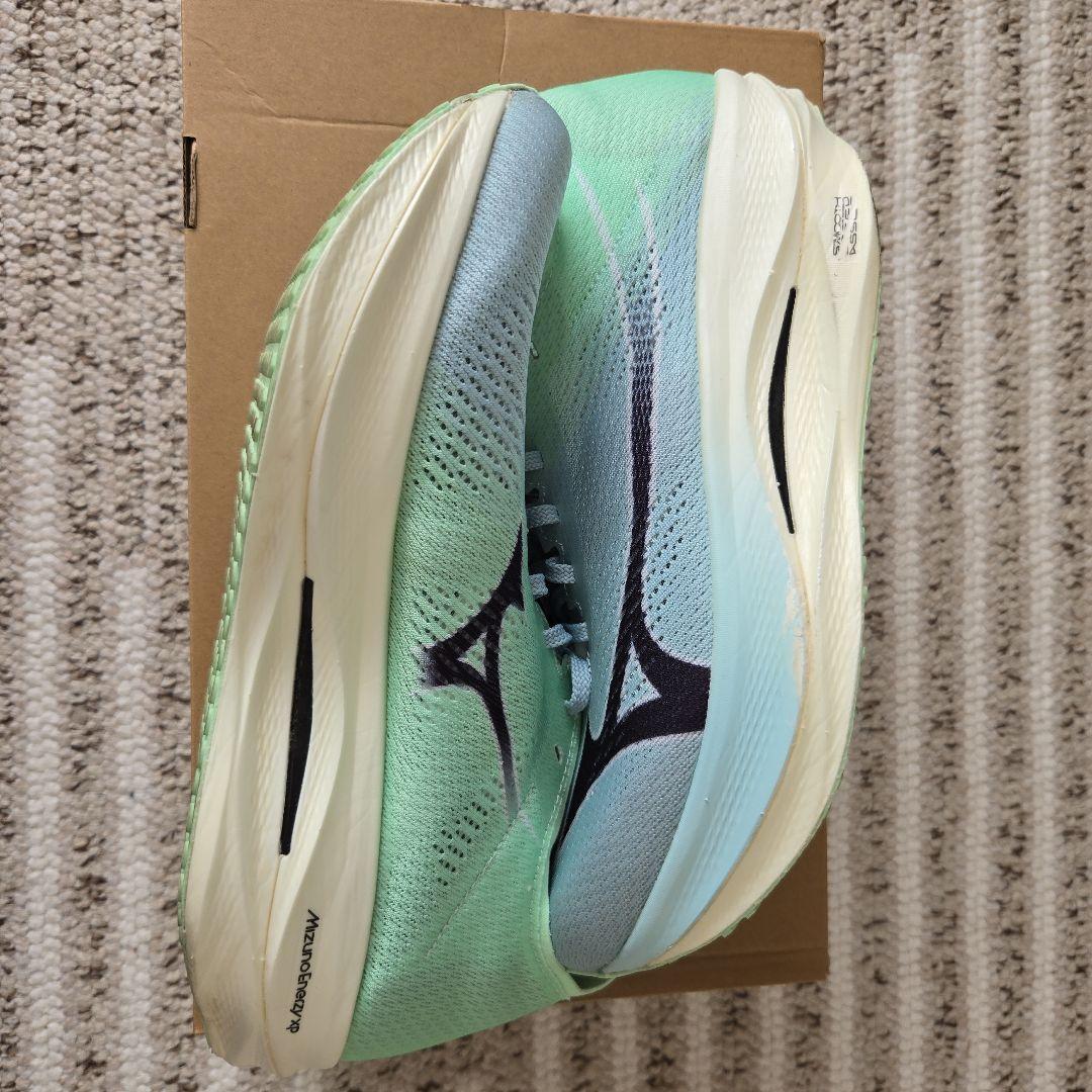 Mizuno ウエーブリベリオンプロ LOW 27.5cm