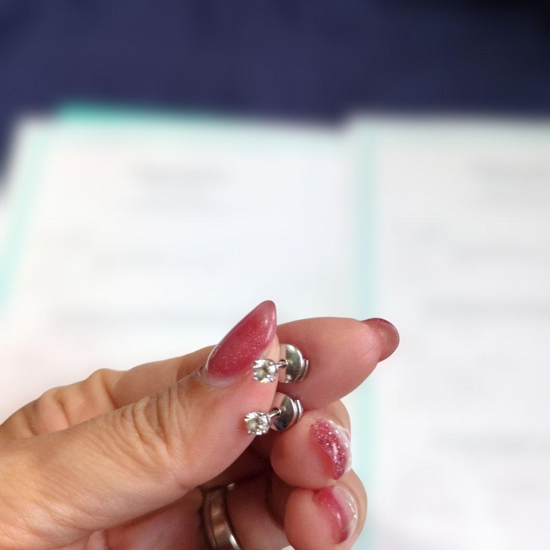ティファニー ソリティアピアス 0.19ct×2 鑑定書 ディスクキャッチ
