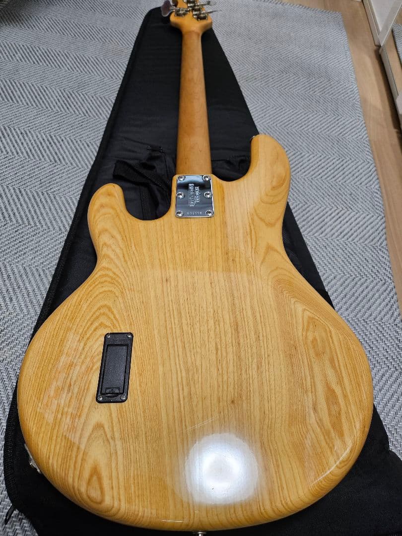 期間限定MusicMan StingRay EX / スティングレイEX 日本製 - メルカリ