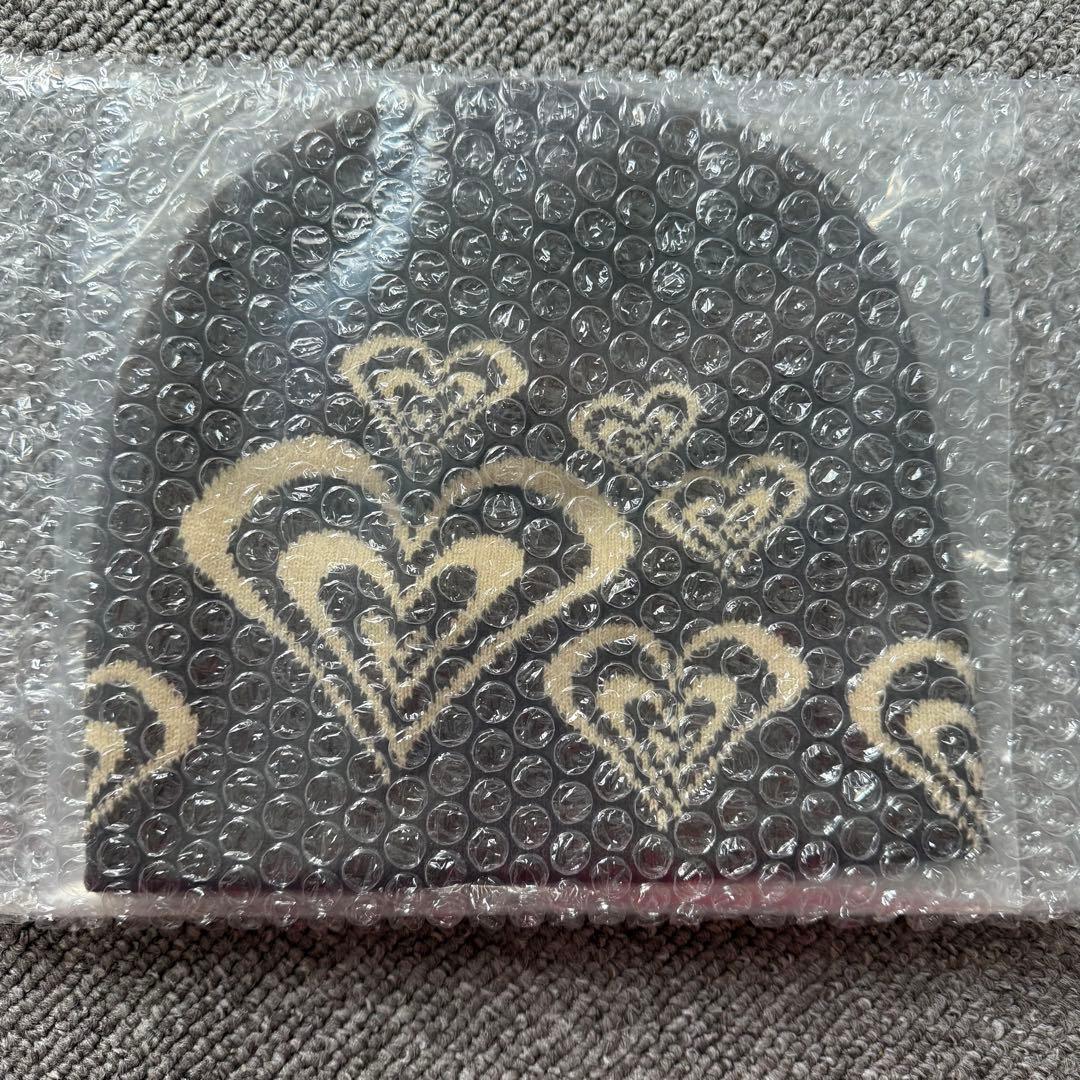 Sol soonerorlater Spread Heart Beanie 新品 - メルカリ