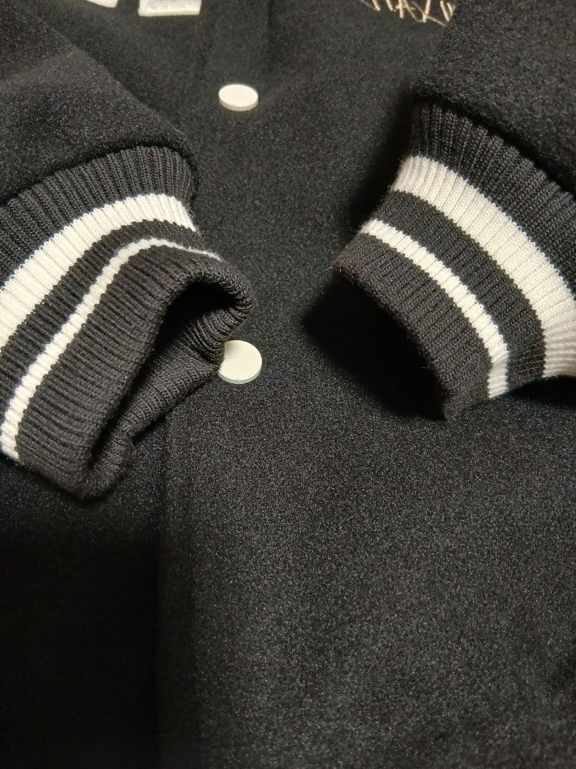 ZARA ブラック スタジャン L