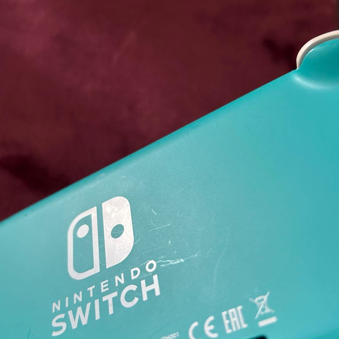 【充電器付き】2019年製 Nintendo Switch lite