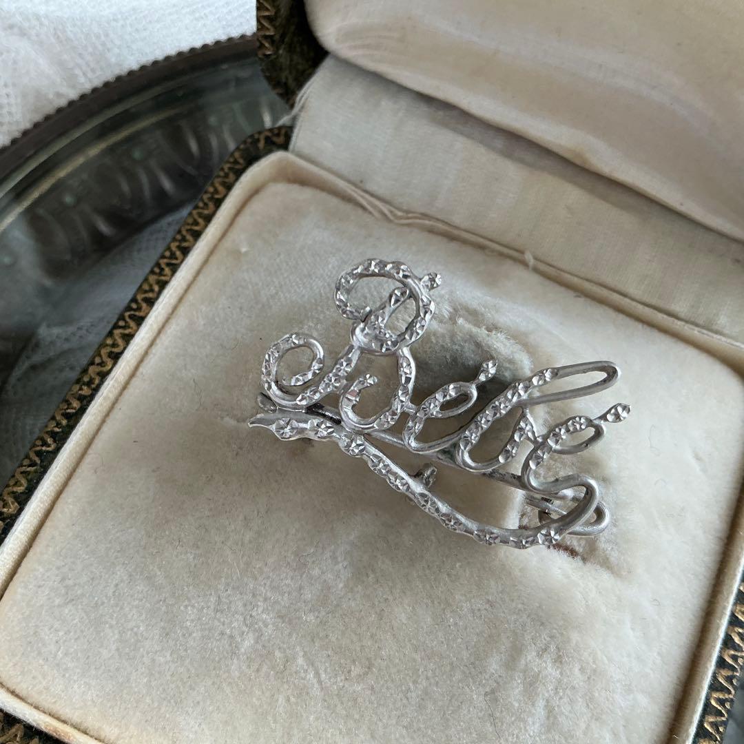 フランス　アンティーク　BEBE　ブローチ　ベベ　ベビー　ドール用に♡