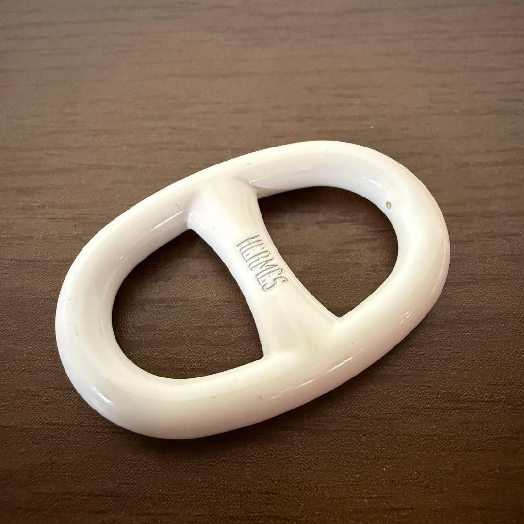 HERMES エルメス シェーヌダンクル スカーフリング ホワイト