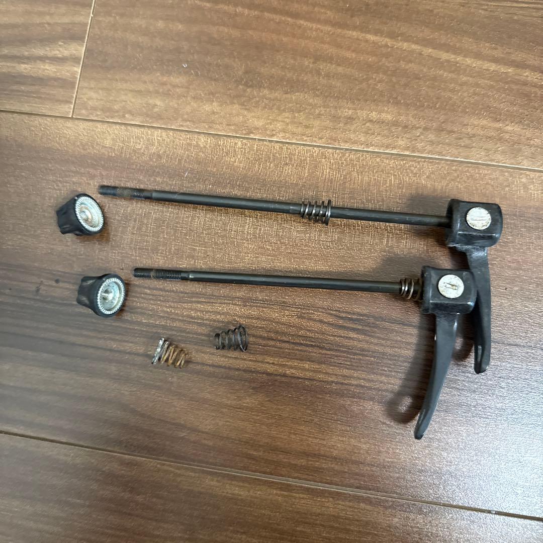 Shimano WH-RS010 700c クリンチャー ホイール