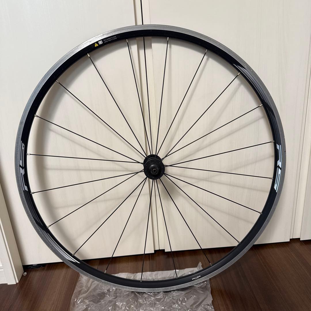 Shimano WH-RS010 700c クリンチャー ホイール