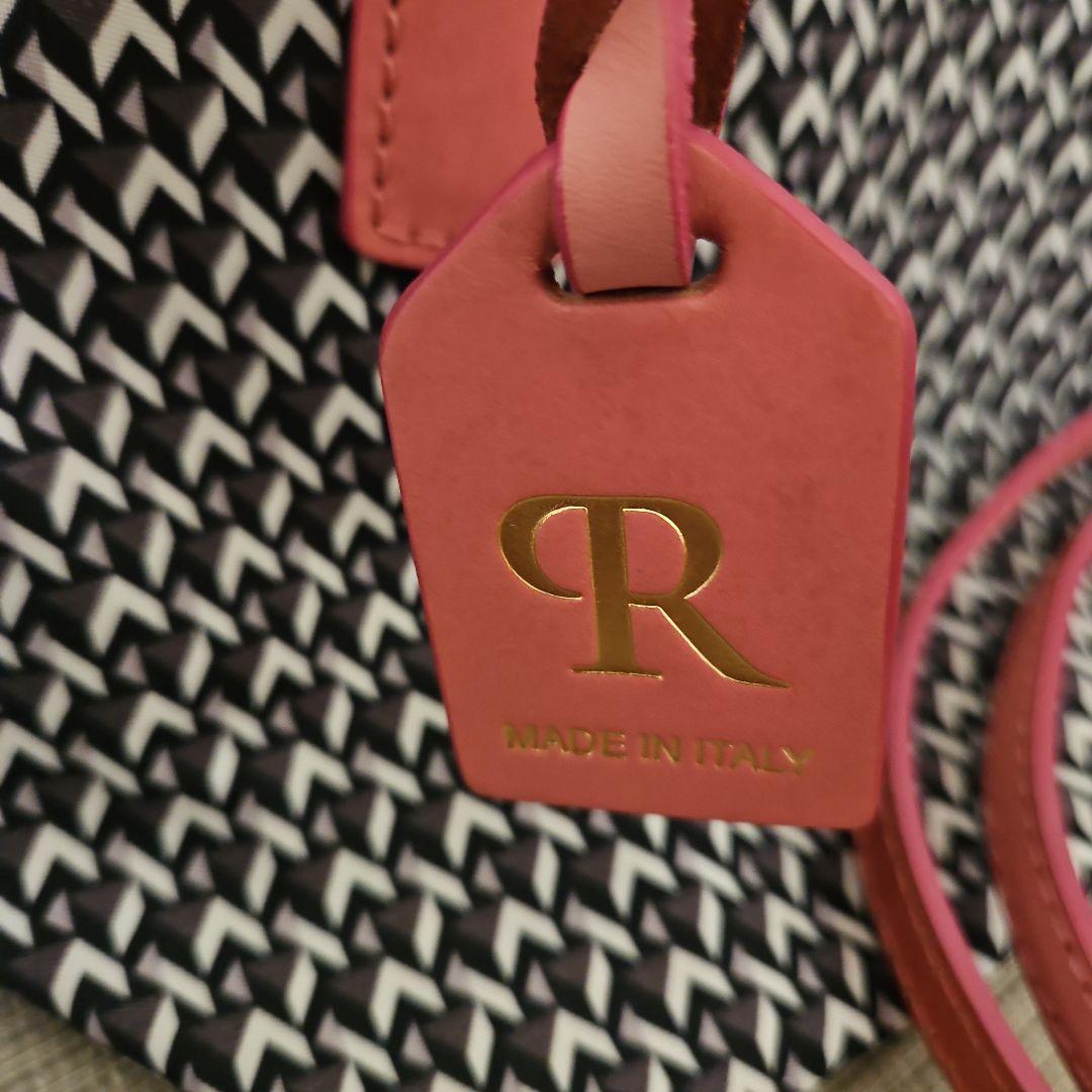 ピエールカルダン　ショルダーバッグ 黒/白/ピンク