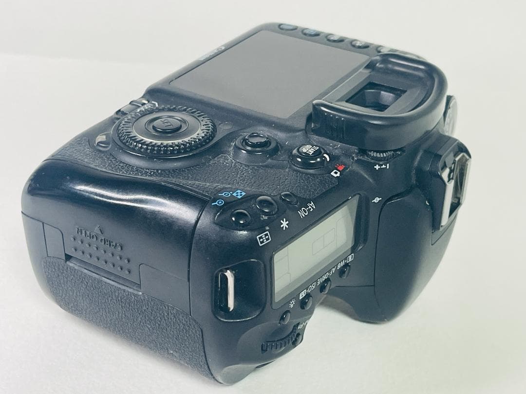 Canon キヤノン EOS 7D デジタル一眼レフ カメラ 動作未確認