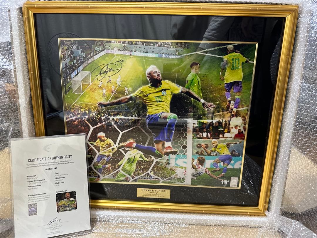 ネイマール直筆サイン neymar グラフィグアート シリアル1桁 - メルカリ