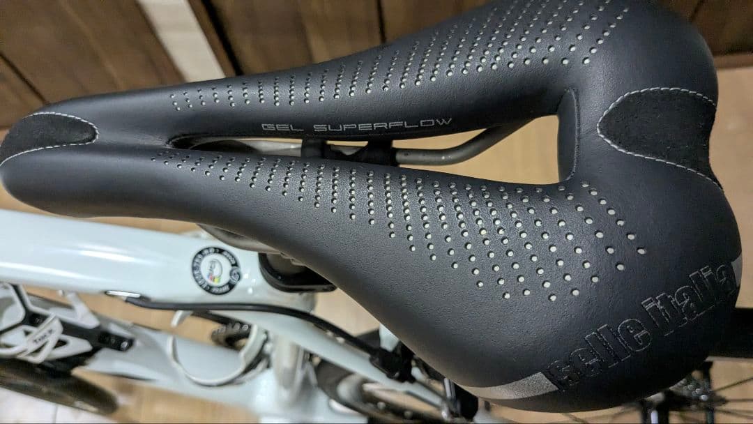 LOOK 785HUEZ サイズXS 手渡し希望 - メルカリ