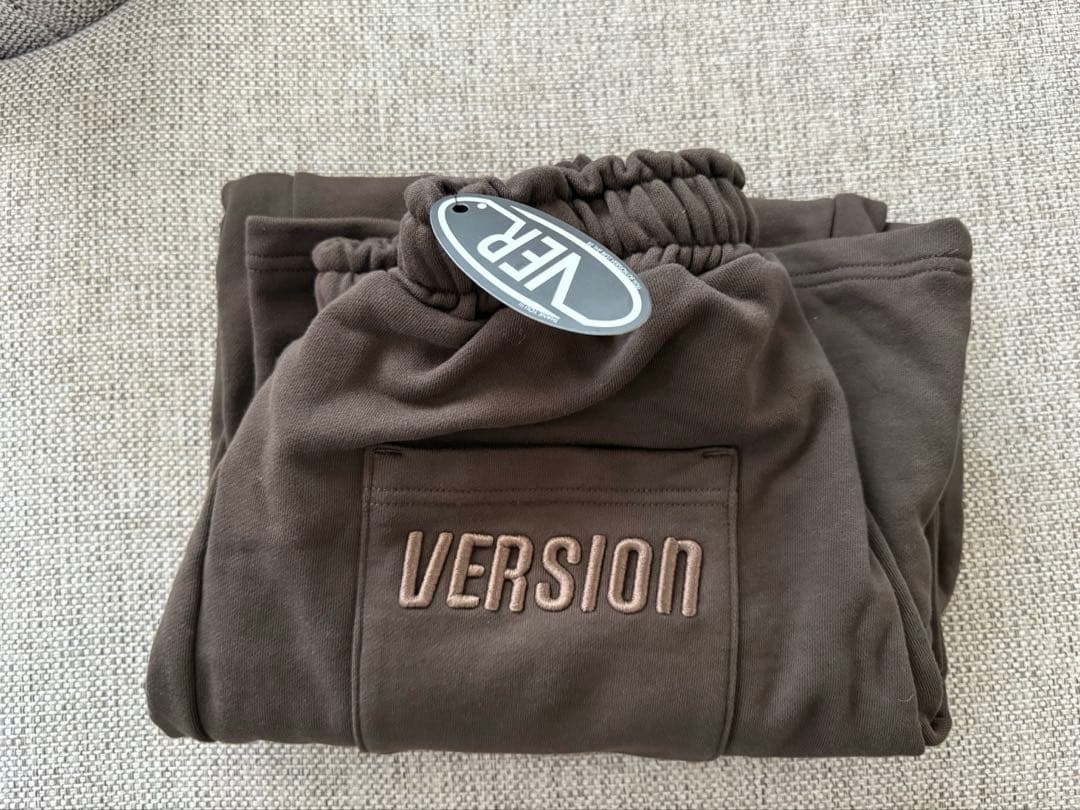 《新品》Version of you ちゃぴさん　スウェットパンツ　ブラウン