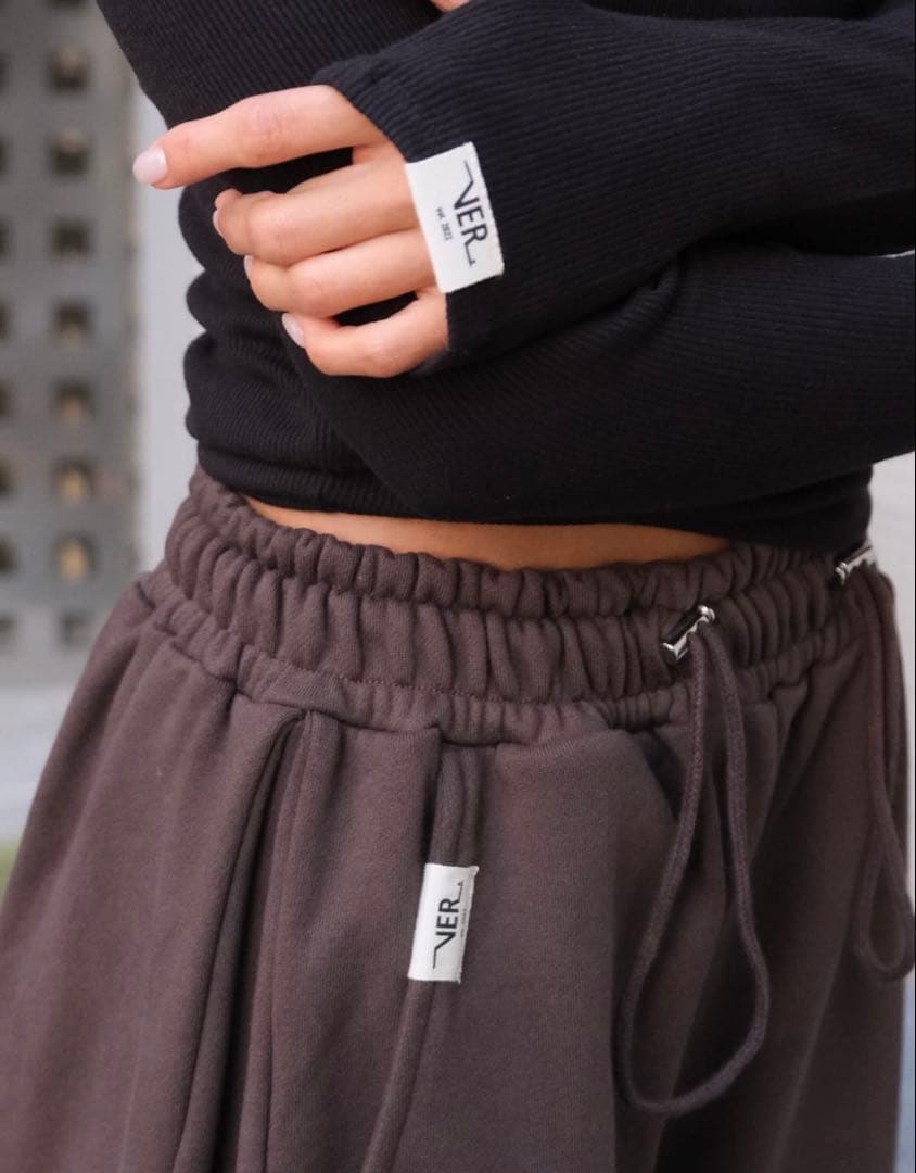 《新品》Version of you ちゃぴさん　スウェットパンツ　ブラウン