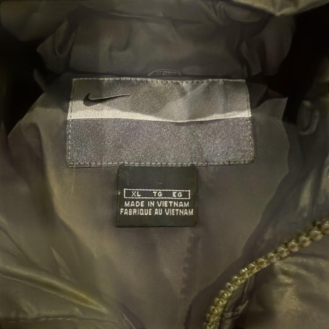 NIKE ベンチコート