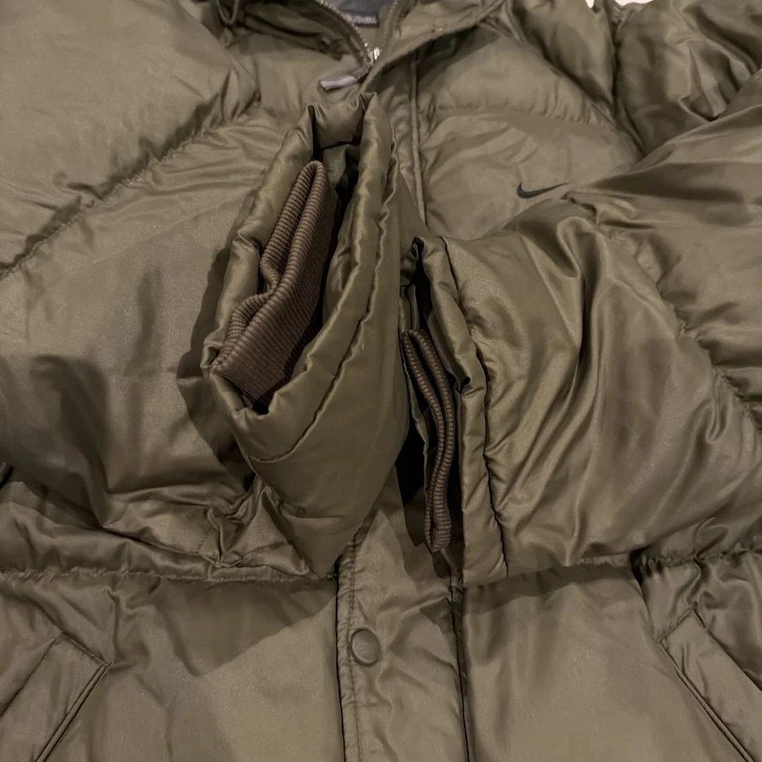 NIKE ベンチコート