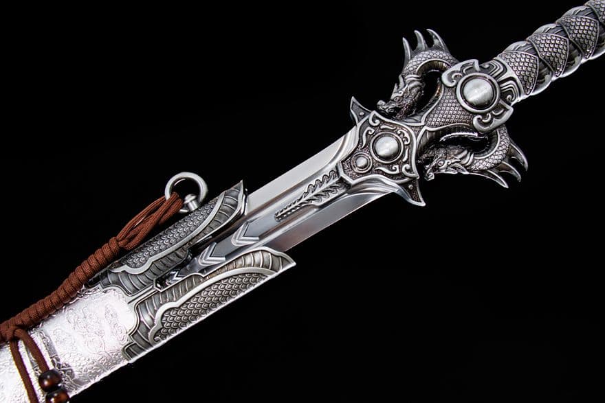 【フクロウ炙り戦剣】武具 刀装具 日本刀　模造刀 居合刀 武士道 鑑賞用 美術刀