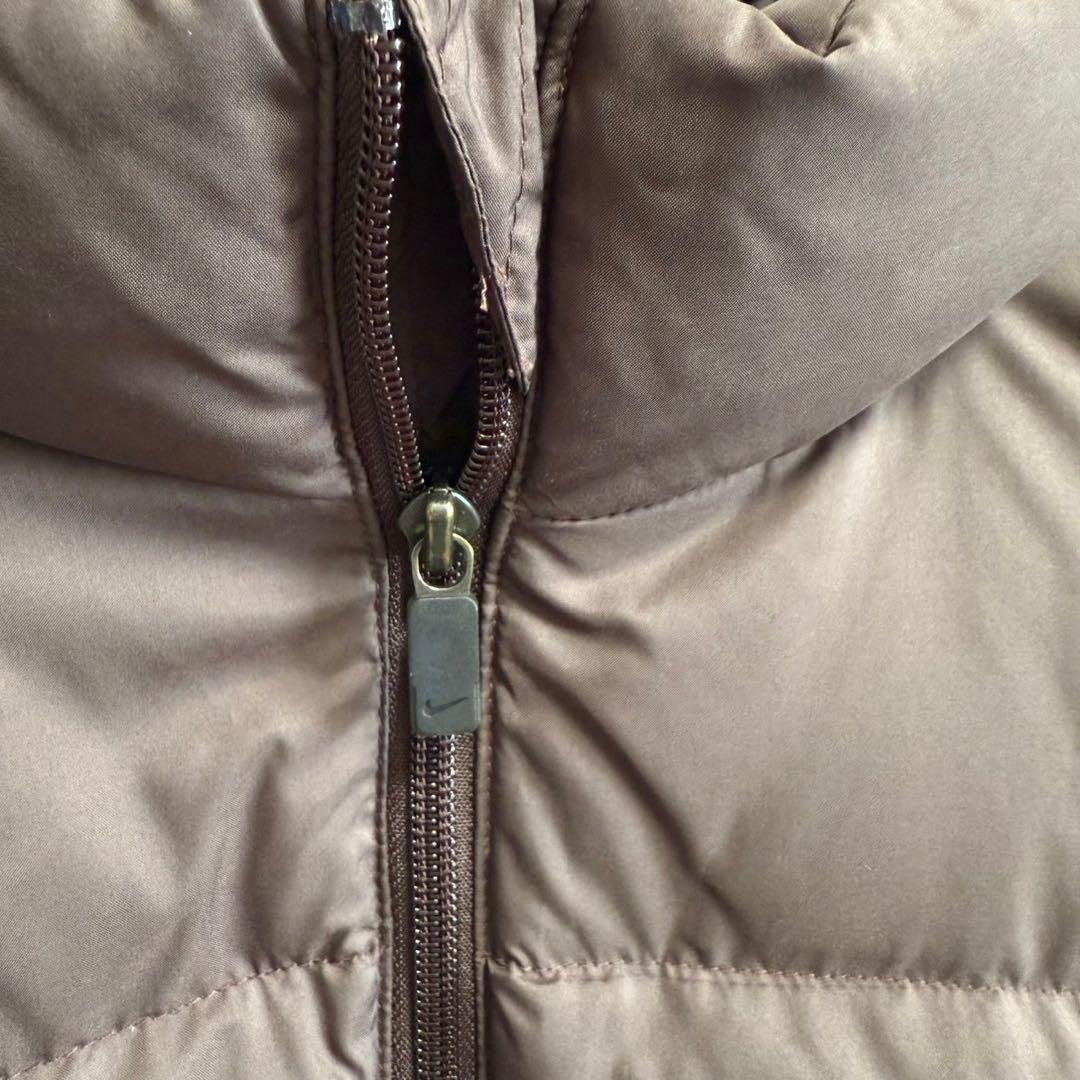 【希少XL】ナイキ☆刺繍ロゴ ダウンジャケット☆人気カラー ブラウン897