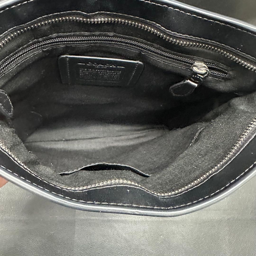 美品 コーチ ショルダーバッグ クロスボディ 斜め掛け ボディバッグ メンズ