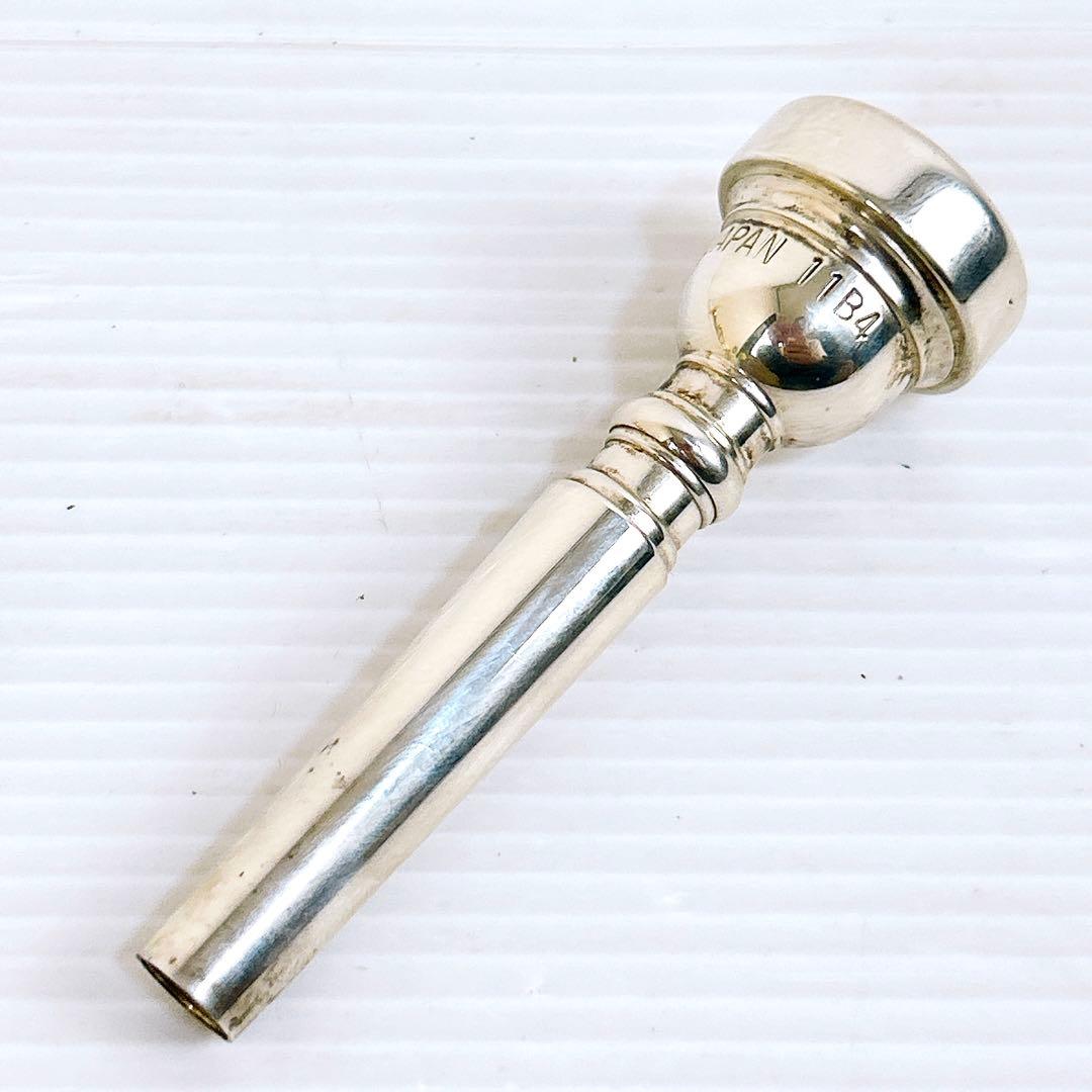 YAMAHA ヤマハ　YTR1335 トランペット　ゴールド　ハードケース付