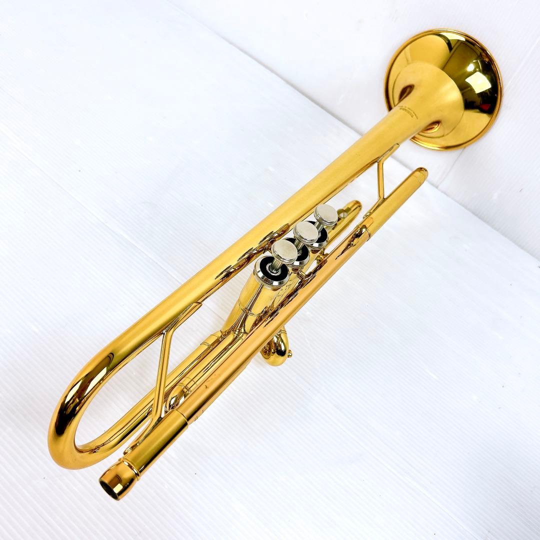 YAMAHA ヤマハ　YTR1335 トランペット　ゴールド　ハードケース付