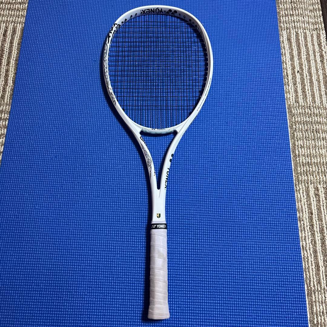 YONEX ジオブレイク70S マットホワイト