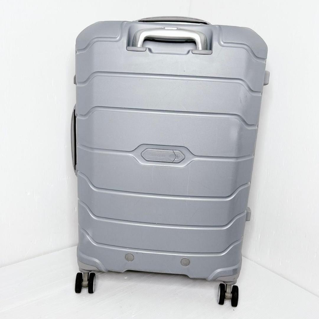 サムソナイト　 freeform フリーフォーム　ライトグレー　スーツケース