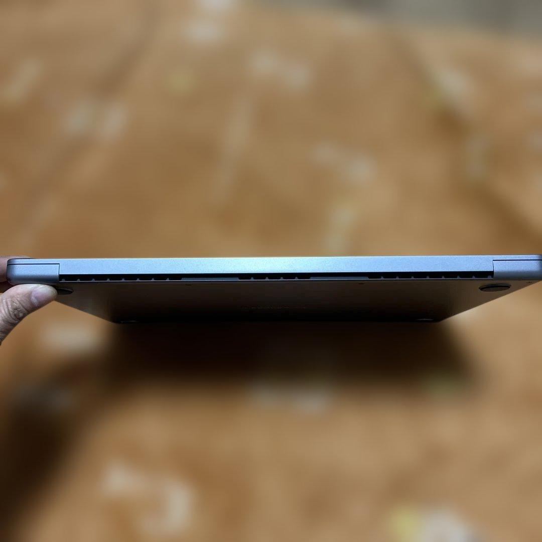 極美MacBookPro 16インチ M1 32/500GB 16コア充放電2回