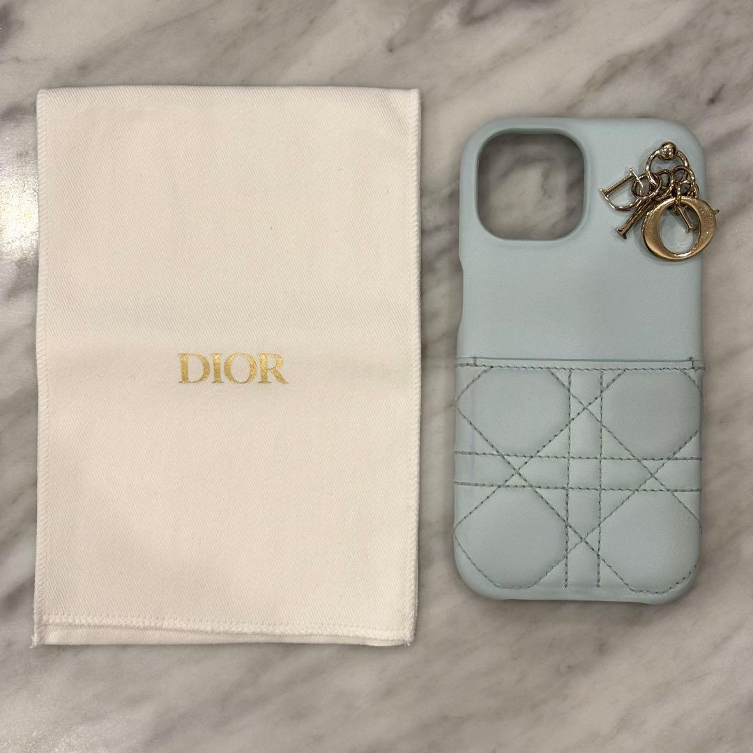 【日本限定】LADY DIOR IPHONE 15ケース カナージュ ラムスキン