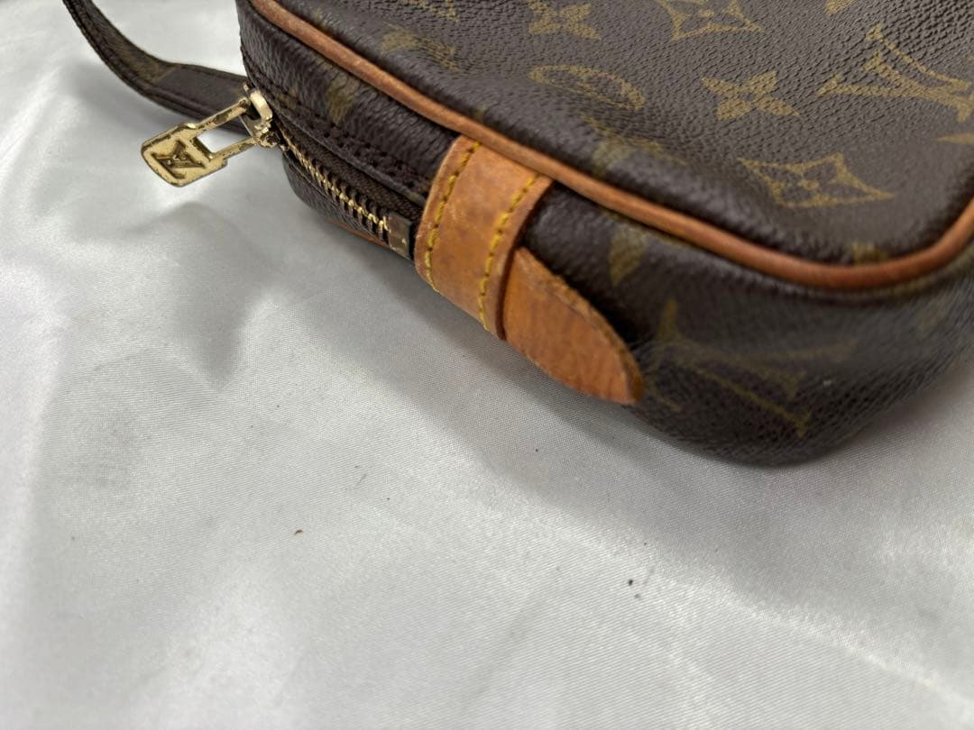 Louis Vuitton モノグラム ボディバッグ　ショルダーバッグ