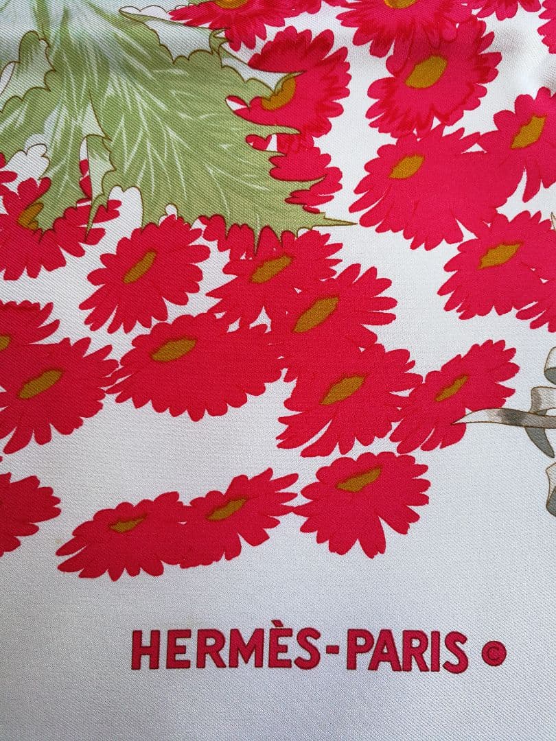 エルメス　HERMES　スカーフ　カレ90　アザミ