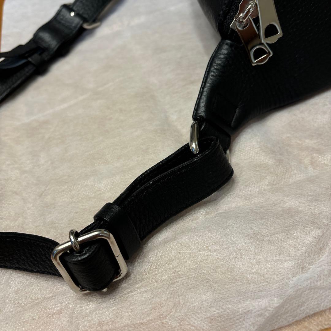 ⭐︎ch!iii ⭐︎BEAUTY&YOUTH別注ボディバッグ