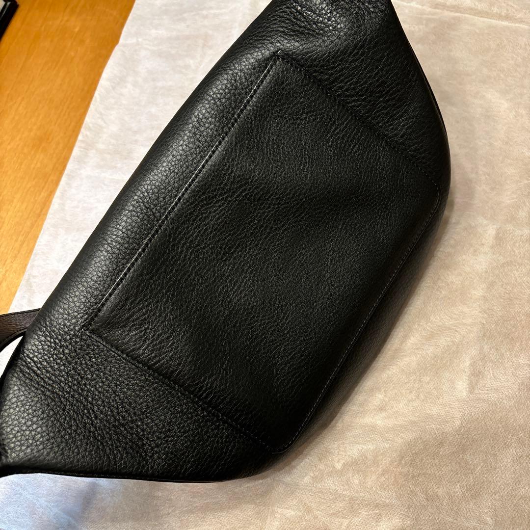 ⭐︎ch!iii ⭐︎BEAUTY&YOUTH別注ボディバッグ