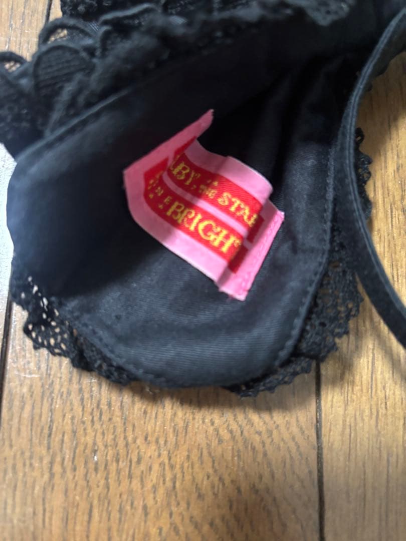 BABY,KC はしごレースのリボンカチューシャ 黒X黒 - メルカリ